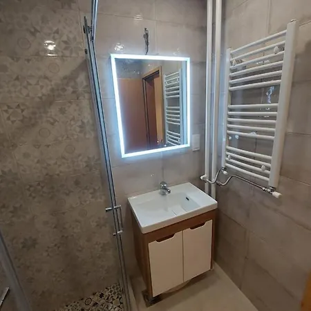 Apartman-vila Nikola, 064jedansedamdvatridevetnulatri Apartment Kopaonik